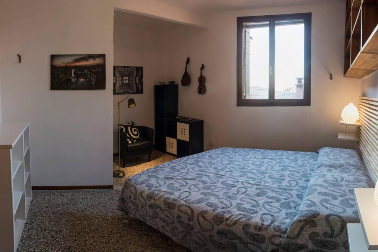 Alloggio Casa Loredan Венеція Екстер'єр фото